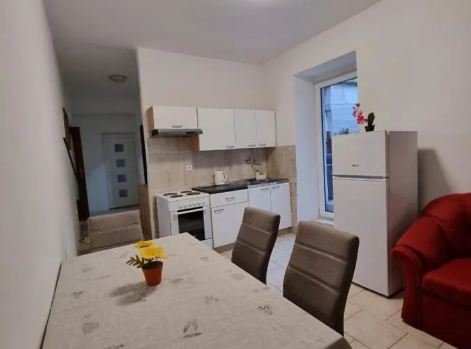 Διαμέρισμα Thor